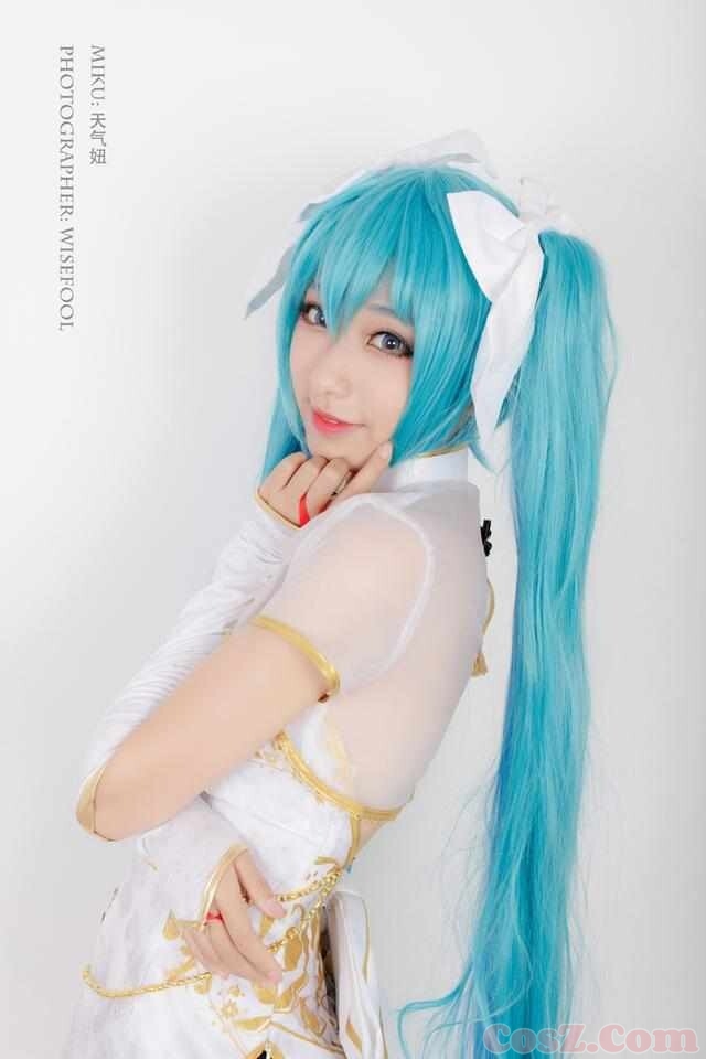 初音巡音金丝雀COS