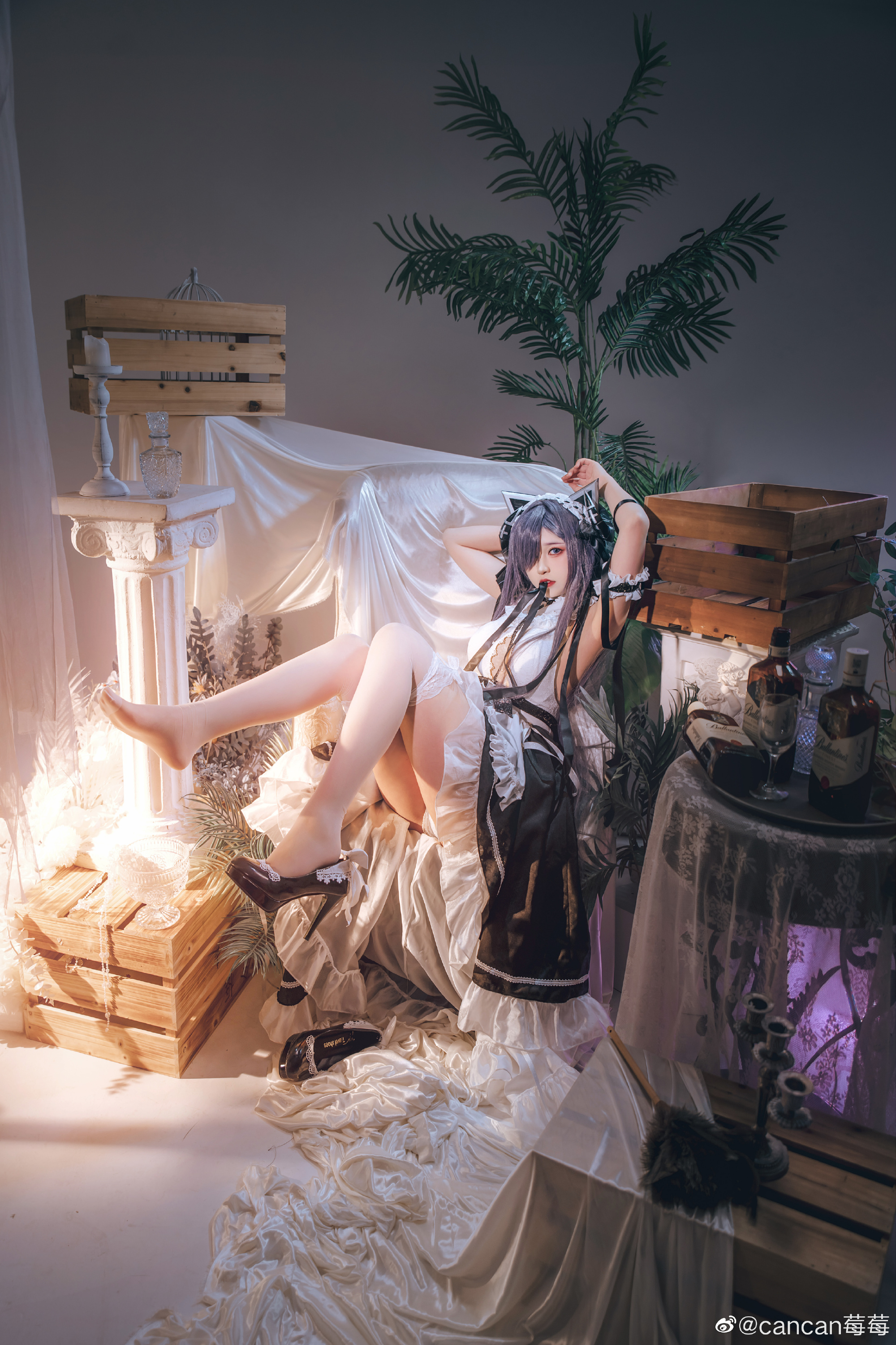 《碧蓝航线》奥古斯特.女仆魔女cosplay欣赏@cancan莓莓