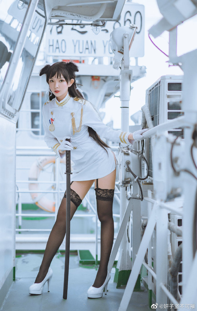 【cos正片】《碧蓝航线》爱宕 cosplay欣赏