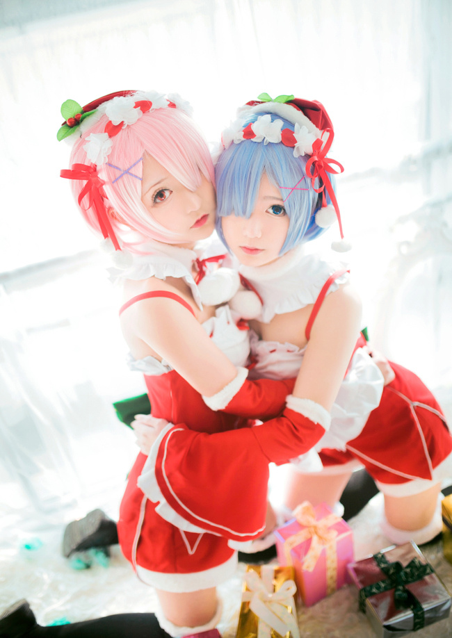 [cosplay]Re:从零开始的异世界生活 蕾姆拉姆圣诞图[二次元cos]