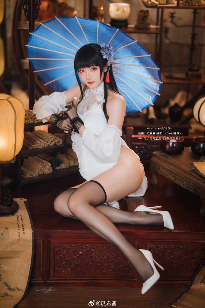 【碧蓝航线COS】逸仙·改cos 旗袍黑丝大长腿 cn瓜希酱